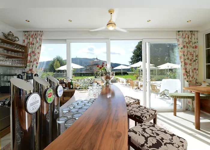 מלון Seehotel Astoria