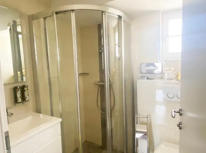 Seehotel Astoria מלון Pörtschach am Wörthersee