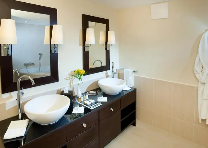 מלון Seehotel Astoria Pörtschach am Wörthersee